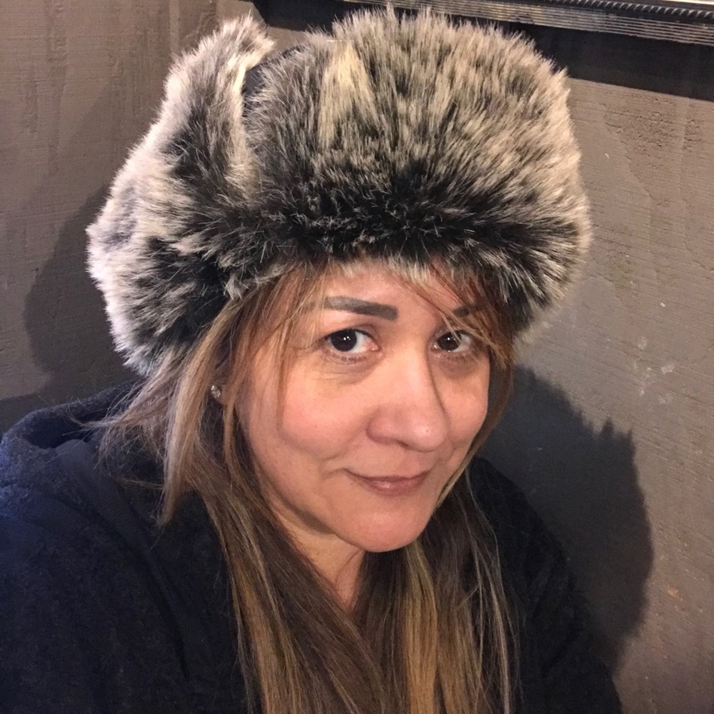 Meet your Posher, Carmen